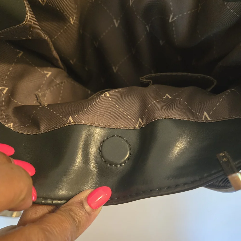 Black Leather Tote Bag with Gold Accent - Picture 8 of 13